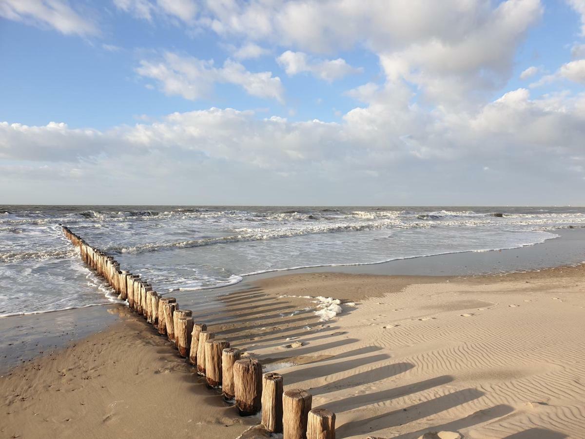 Penthouse Windkracht 10 Aan Het Strand Van Cadzand Exterior foto